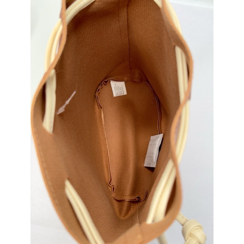 Bath Body Bath metallic penny copper color with Tan Drawstring Bag - Picture 8 of 16